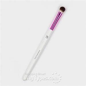 RK SMALL EYESHADOW BRUSH